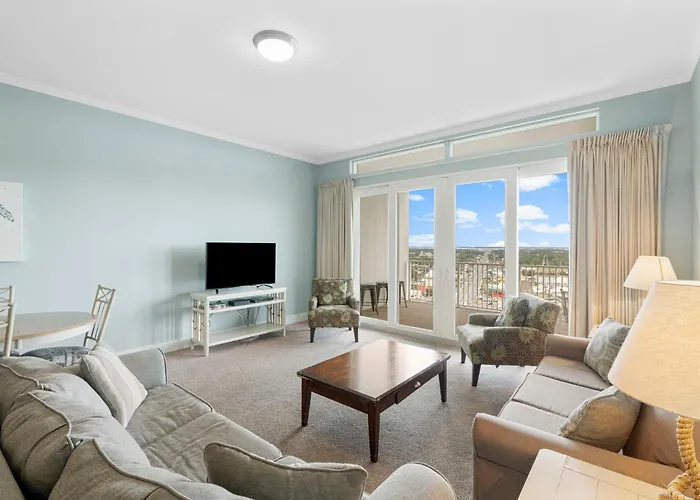 Laketown Wharf 2133